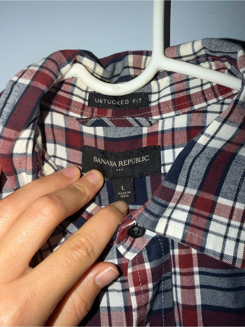 Banana Republic Plaid Button Up Shirt Men’s Large Red Blue Long Sleeve